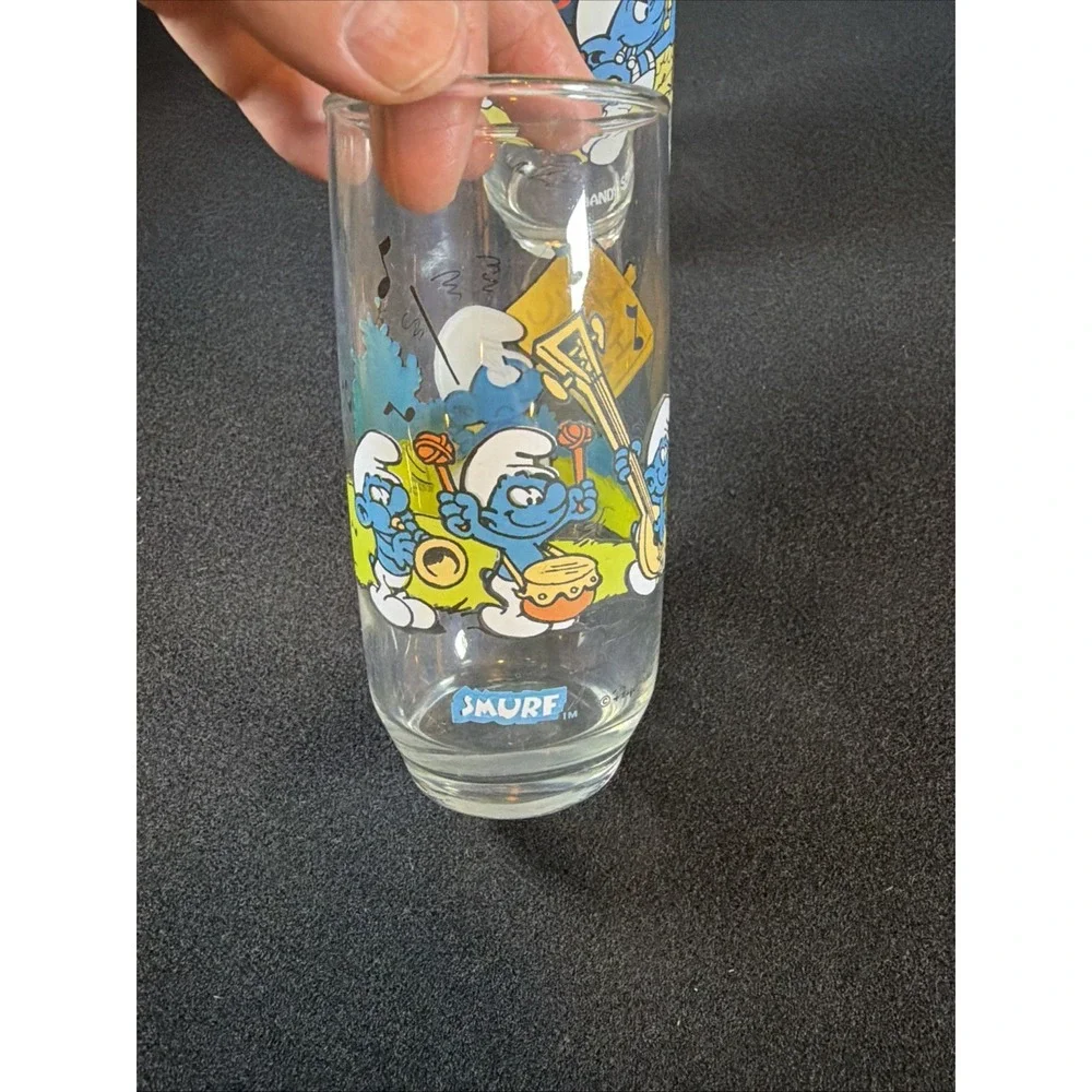 Vintage 1983 Smurfs Glasses Handy Smurf Grouchy Smurf Wallace Berrie‎ Set of 2